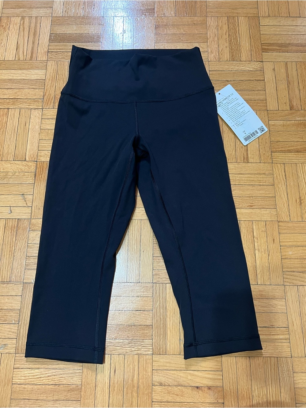 Lululemon Wunder Under Hi-Rise 1/2 Tight *Full-On Luxtreme 17"